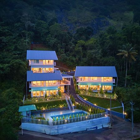 Ice Mist Pool Resort Munnar By Voye Homes ภายนอก รูปภาพ
