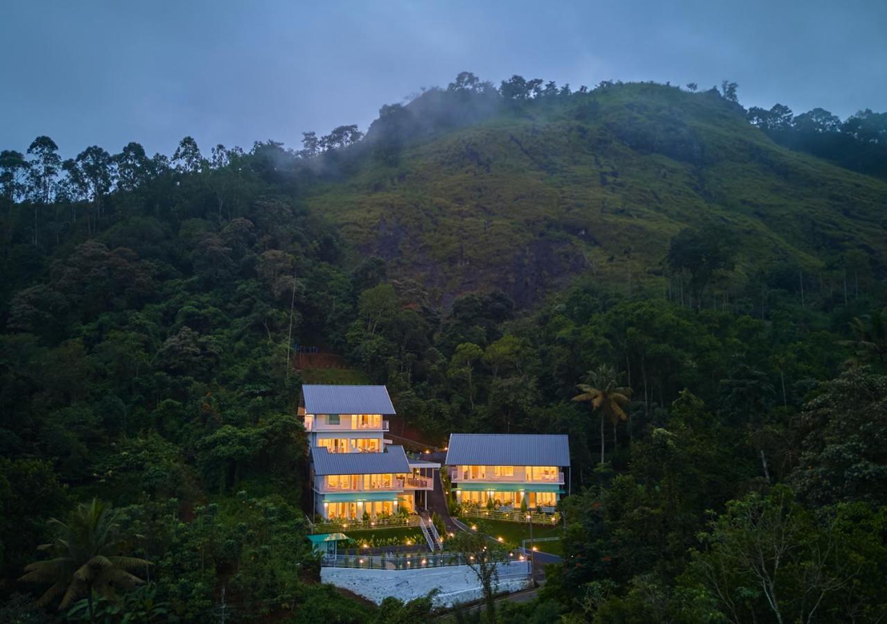 Ice Mist Pool Resort Munnar By Voye Homes ภายนอก รูปภาพ