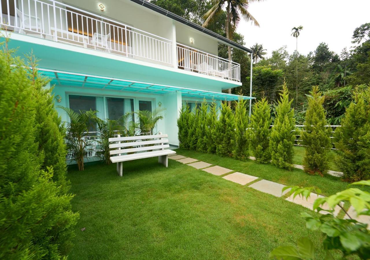 Ice Mist Pool Resort Munnar By Voye Homes ภายนอก รูปภาพ