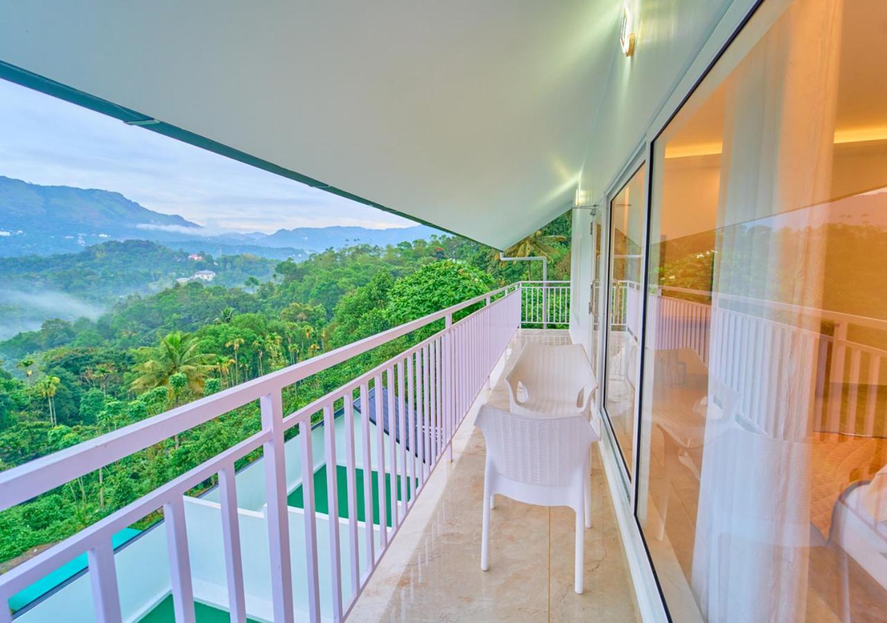 Ice Mist Pool Resort Munnar By Voye Homes ภายนอก รูปภาพ