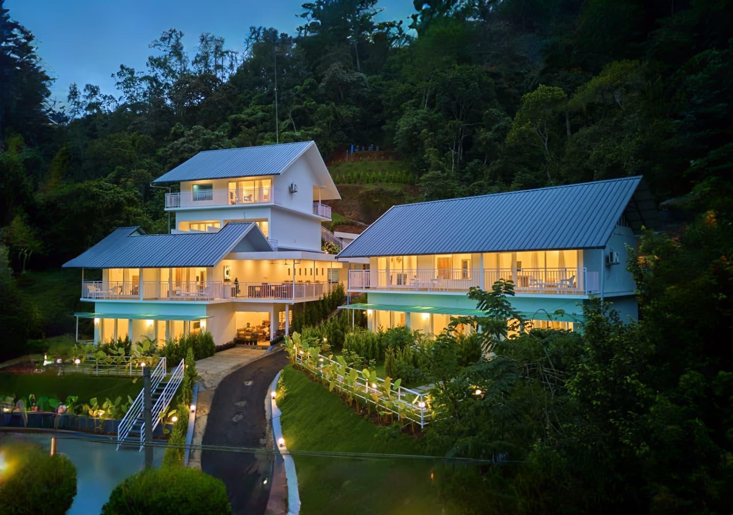 Ice Mist Pool Resort Munnar By Voye Homes ภายนอก รูปภาพ