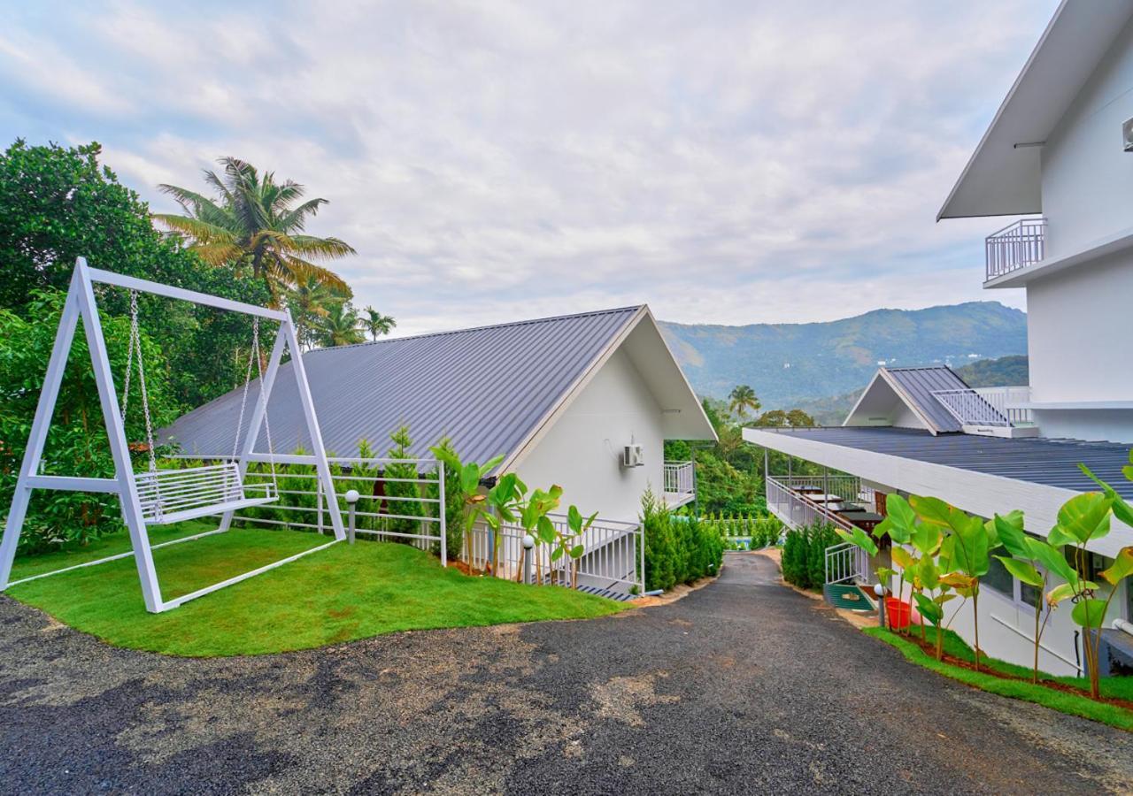 Ice Mist Pool Resort Munnar By Voye Homes ภายนอก รูปภาพ